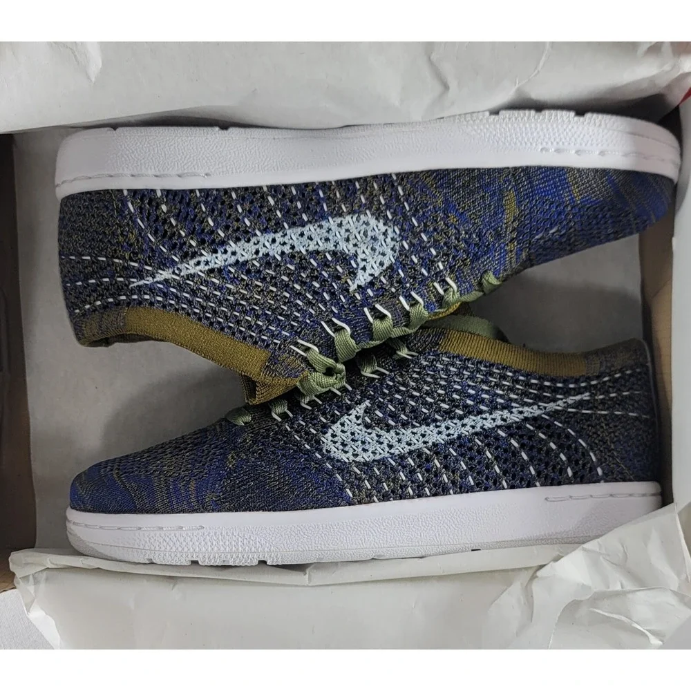 NIB Wms Sz 6 Nike Tennis Classic Ultra Flyknit Olive Flak/White-Deep Royal-Black